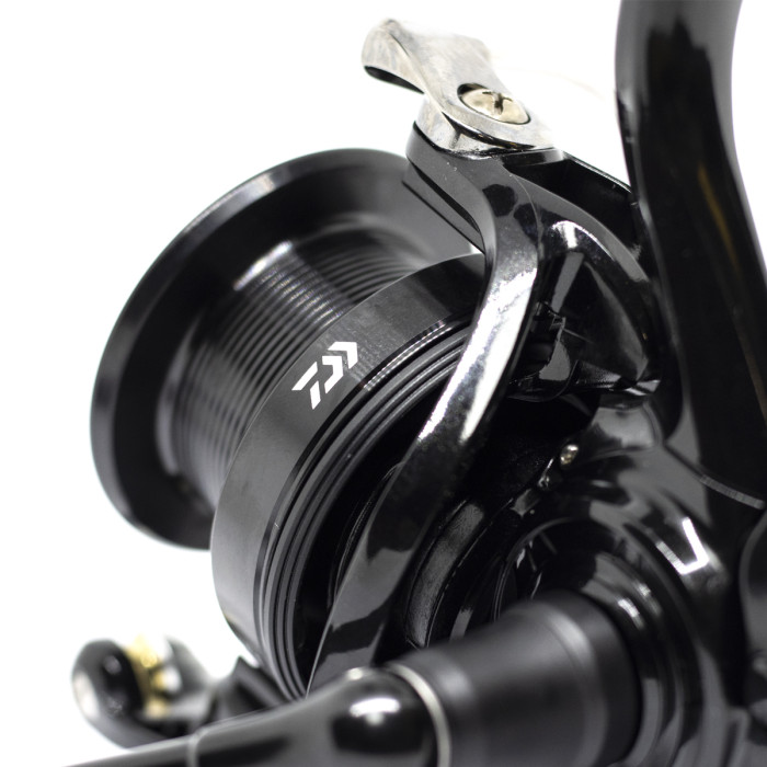 Катушка Daiwa Emblem BR 25 A (10928-025)