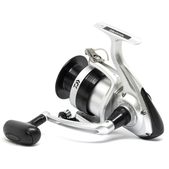 Котушка Daiwa Sweepfire E 2000C (10118-200)